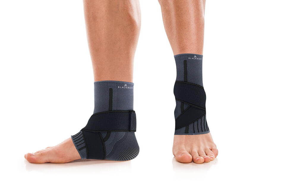 BLACKROX Sprunggelenkbandage Hyper Frox: Ihr Schlüssel zu Stabilität und Komfort
